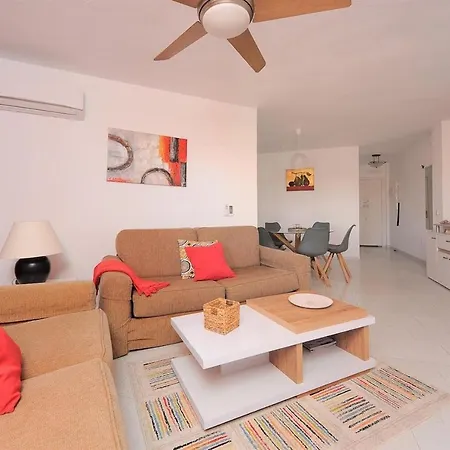 Stylish 2br Club Caronte, Costa Mijas